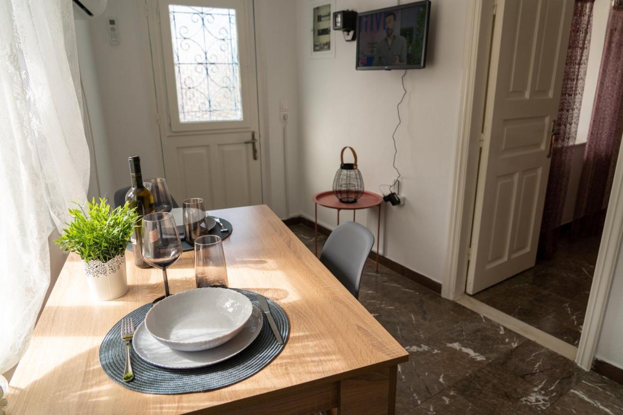 Anna'S Lovely House Hydra  Luaran gambar